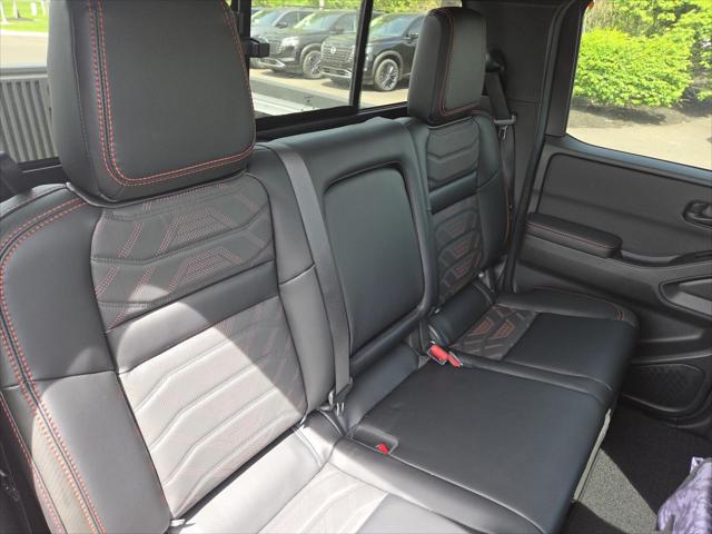 2026 Nissan Frontier Crew Cab PRO-4X 4x4