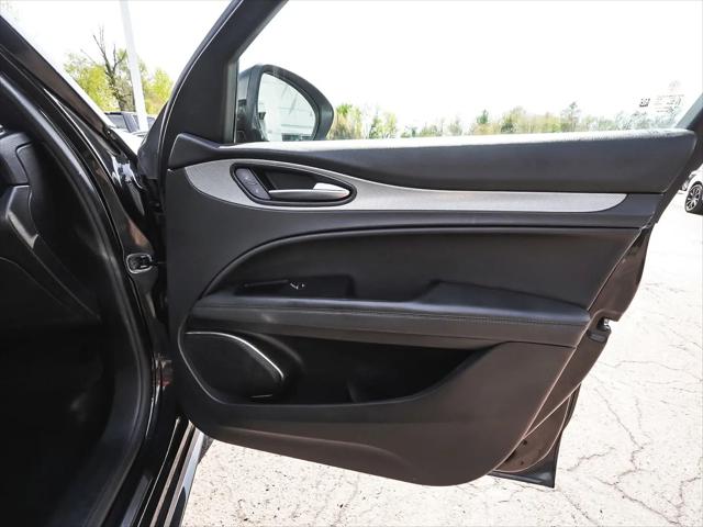2022 Alfa Romeo Stelvio Veloce Ti AWD