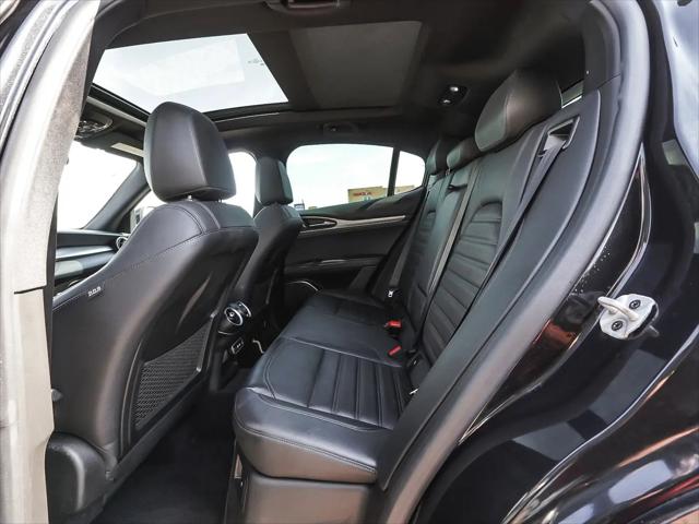 2022 Alfa Romeo Stelvio Veloce Ti AWD