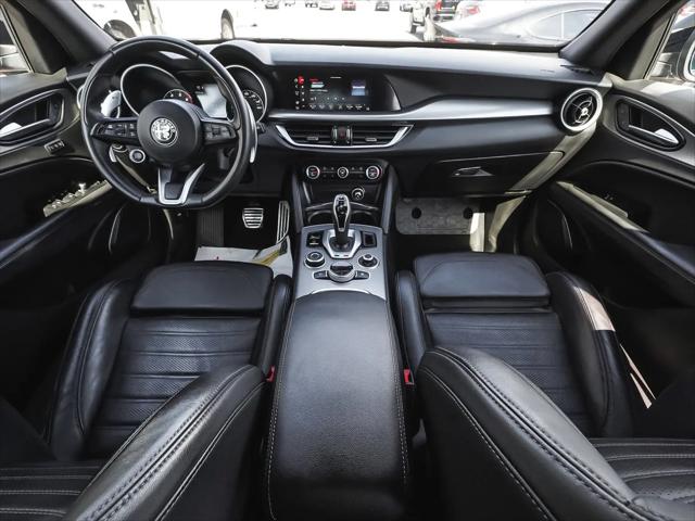 2022 Alfa Romeo Stelvio Veloce Ti AWD