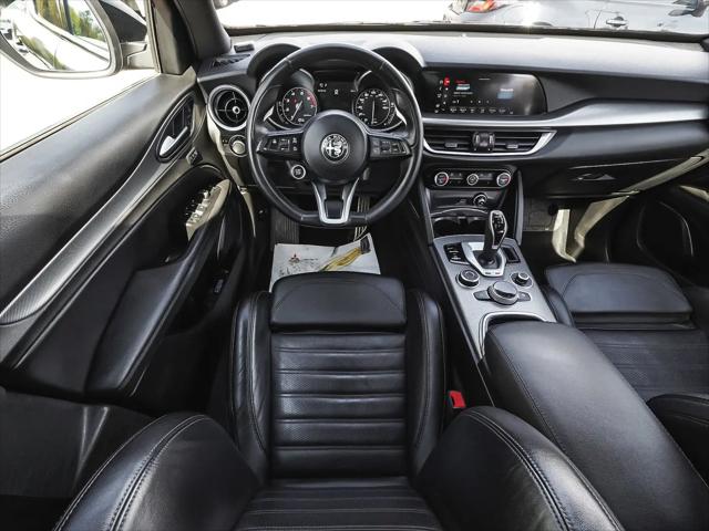 2022 Alfa Romeo Stelvio Veloce Ti AWD