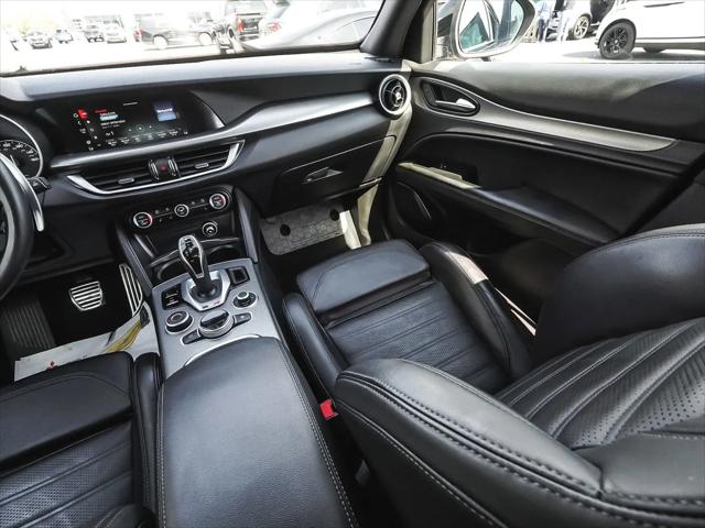 2022 Alfa Romeo Stelvio Veloce Ti AWD