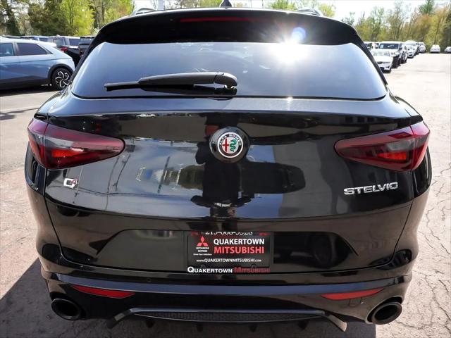 2022 Alfa Romeo Stelvio Veloce Ti AWD
