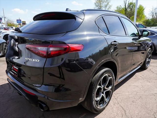 2022 Alfa Romeo Stelvio Veloce Ti AWD