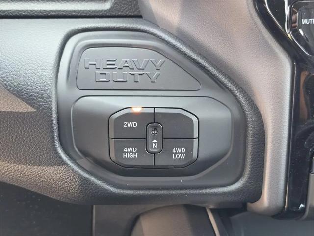 2026 Ram 3500 Big Horn Crew Cab 4x4 8' Box