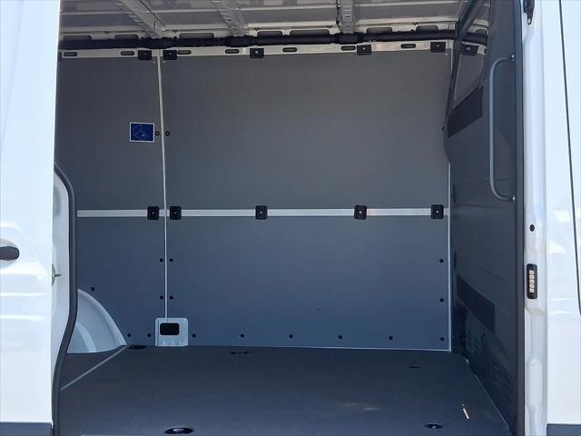 2026 Mercedes-Benz Sprinter 2500 Standard Roof 4-Cyl Diesel HO