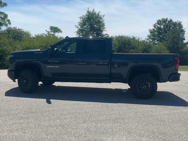 2026 Chevrolet Silverado 2500HD Crew Cab, Standard Bed, XR2, 4WD