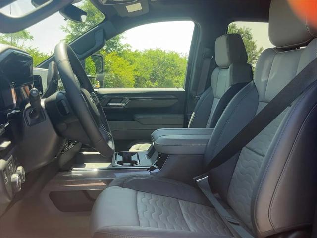 2026 Chevrolet Silverado 2500HD Crew Cab, Standard Bed, XR2, 4WD
