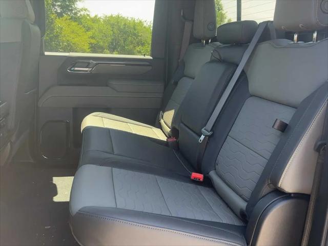 2026 Chevrolet Silverado 2500HD Crew Cab, Standard Bed, XR2, 4WD