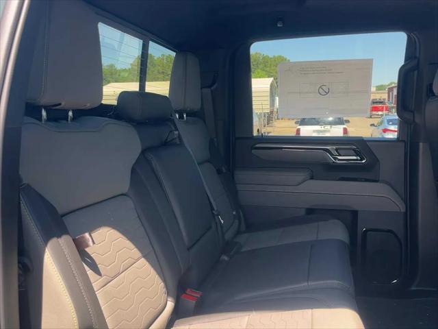 2026 Chevrolet Silverado 2500HD Crew Cab, Standard Bed, XR2, 4WD