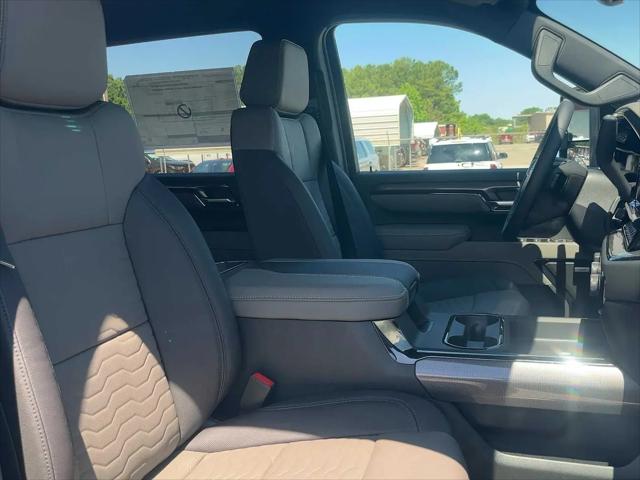 2026 Chevrolet Silverado 2500HD Crew Cab, Standard Bed, XR2, 4WD