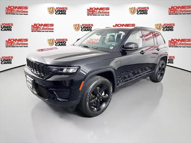 2023 Jeep Grand Cherokee Altitude 4x4