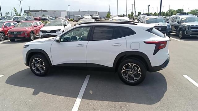 2026 Chevrolet Trax FWD LT