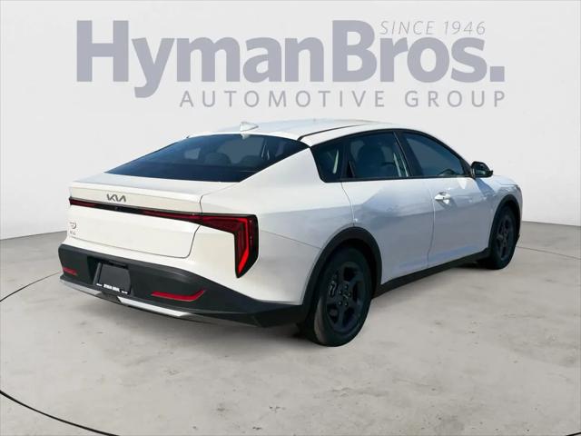 2026 Kia K4 LXS