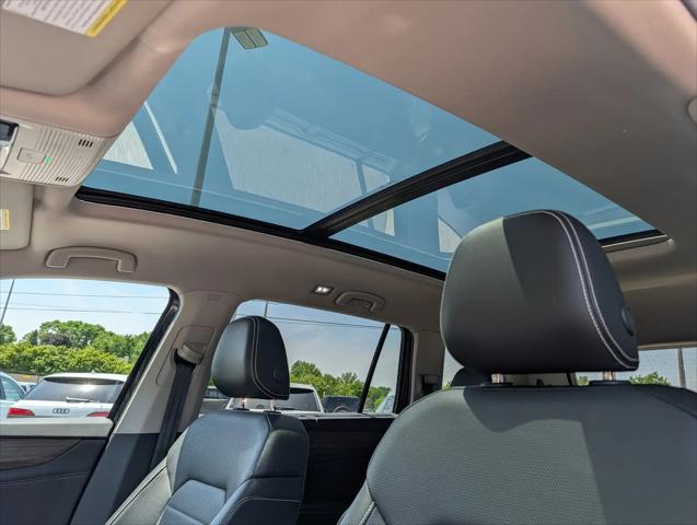 2024 Volkswagen Atlas 2.0T SEL