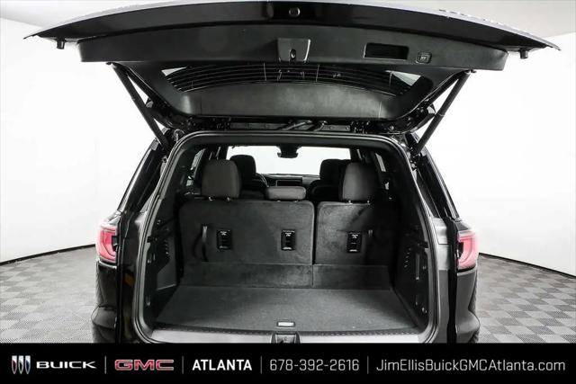 2026 GMC Acadia Elevation FWD