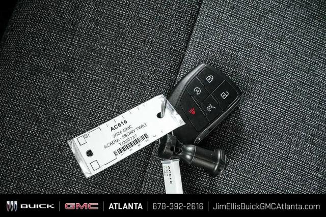 2026 GMC Acadia Elevation FWD
