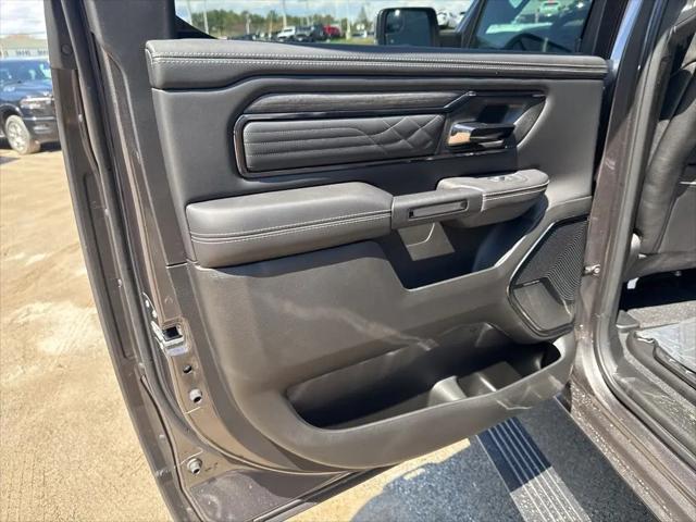 2026 Ram 1500 Limited Crew Cab 4x4 5'7" Box
