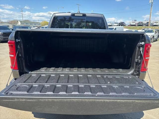 2026 Ram 1500 Limited Crew Cab 4x4 5'7" Box