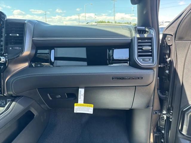 2026 Ram 1500 Limited Crew Cab 4x4 5'7" Box