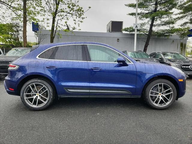 2023 Porsche Macan Macan