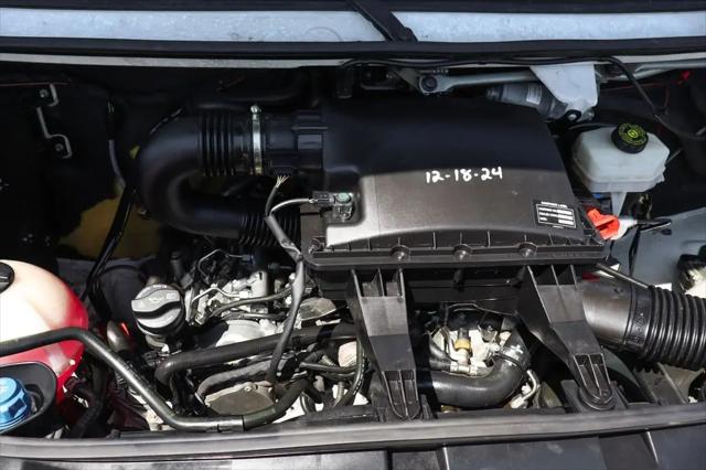 2018 Mercedes-Benz Sprinter 3500XD Chassis Standard Roof V6
