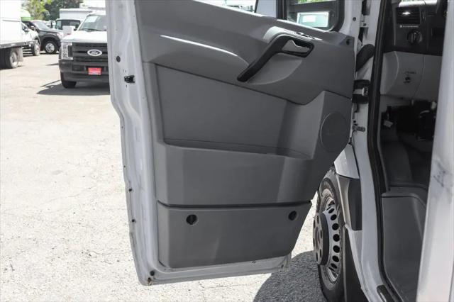 2018 Mercedes-Benz Sprinter 3500XD Chassis Standard Roof V6
