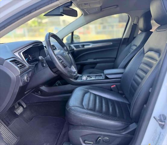 2018 Ford Fusion Hybrid SE
