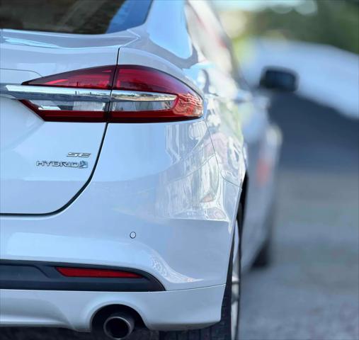2018 Ford Fusion Hybrid SE