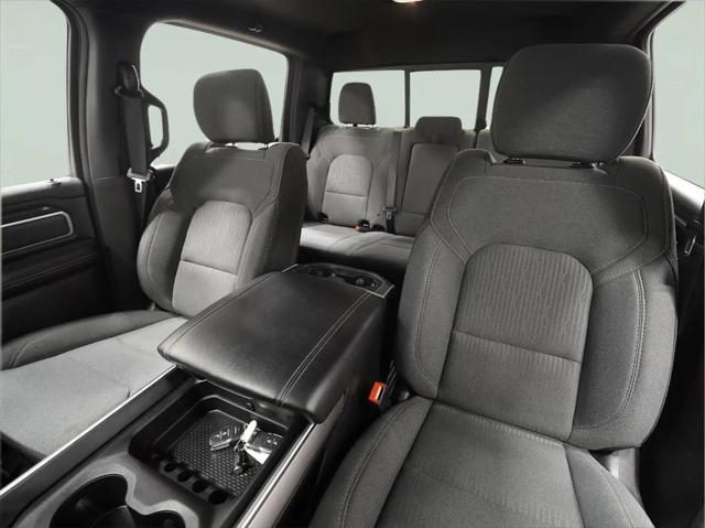 2022 Ram 1500 Big Horn Crew Cab 4x4 5'7" Box