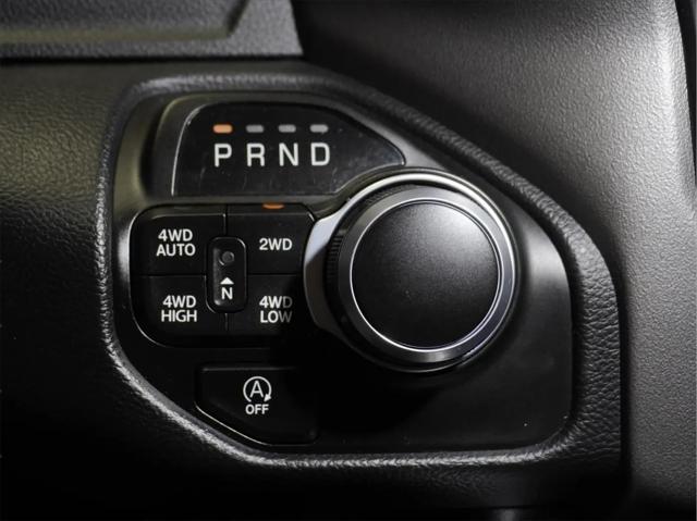 2022 Ram 1500 Big Horn Crew Cab 4x4 5'7" Box