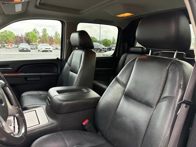 2011 Chevrolet Avalanche LTZ