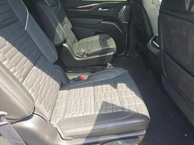 2024 Cadillac Escalade 4WD Sport Platinum