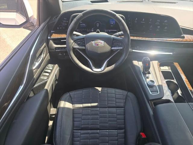 2024 Cadillac Escalade 4WD Sport Platinum