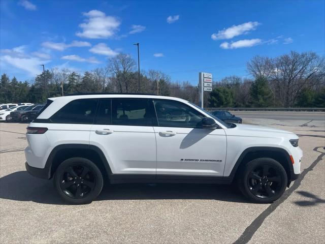 2025 Jeep Grand Cherokee Altitude X 4x4