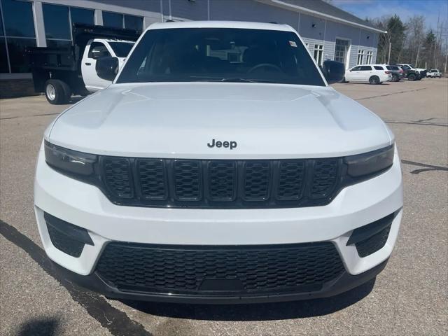 2025 Jeep Grand Cherokee Altitude X 4x4