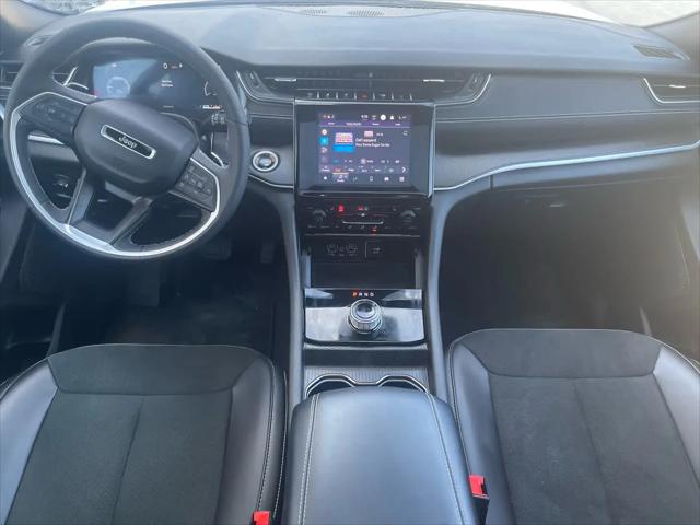 2025 Jeep Grand Cherokee Altitude X 4x4