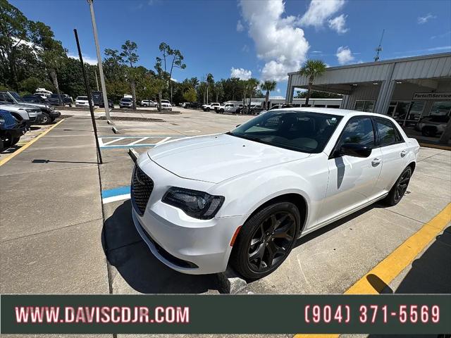 2020 Chrysler 300 Touring for sale in Yulee, FL