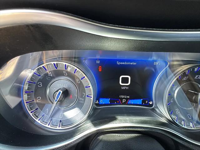2020 Chrysler 300 Touring