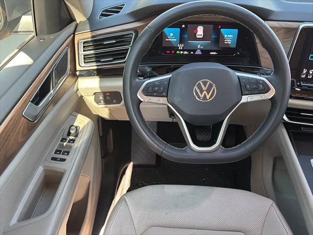2024 Volkswagen Atlas 2.0T SE