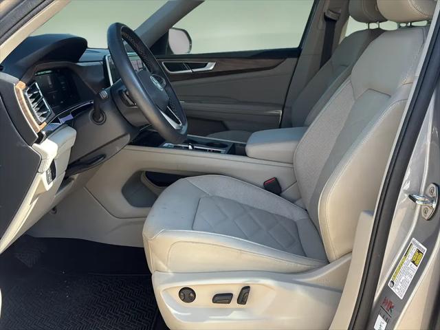 2024 Volkswagen Atlas 2.0T SE