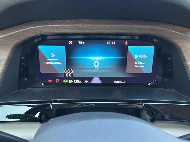 2024 Volkswagen Atlas 2.0T SE