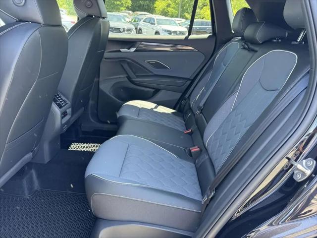 2026 Volkswagen Tiguan SEL R-Line Turbo