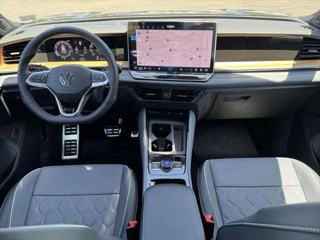 2026 Volkswagen Tiguan SEL R-Line Turbo