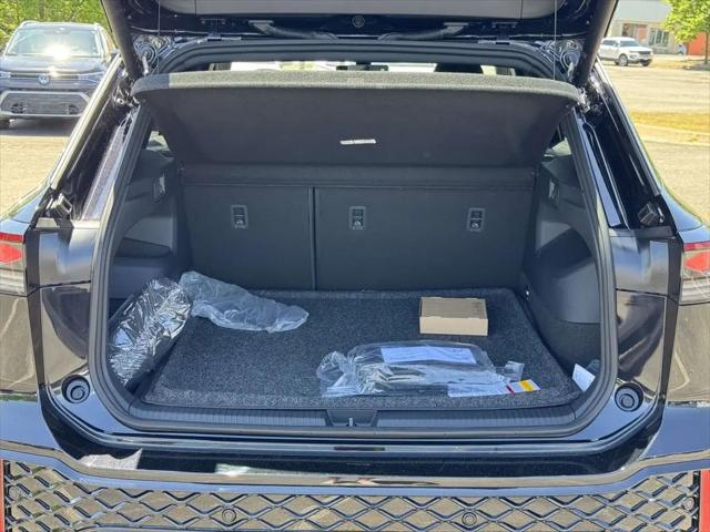 2026 Volkswagen Tiguan SEL R-Line Turbo