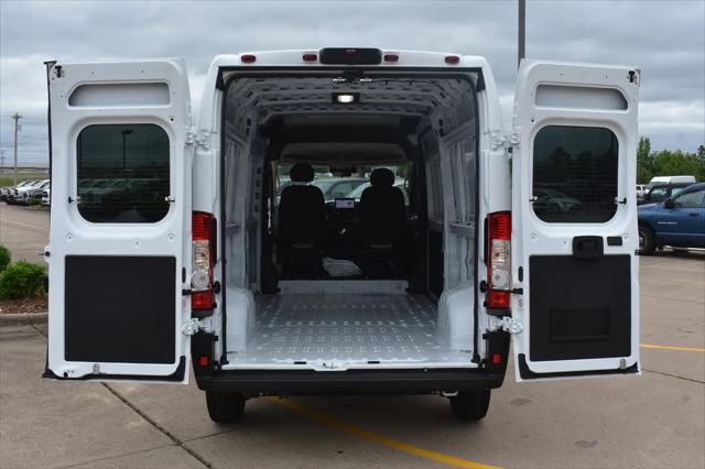 2026 Ram ProMaster 2500 Cargo Van Tradesman High Roof 159 WB w/Pass Seat