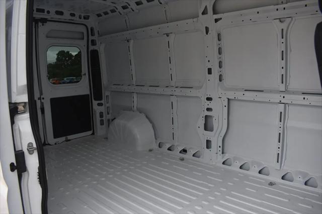 2026 Ram ProMaster 2500 Cargo Van Tradesman High Roof 159 WB w/Pass Seat