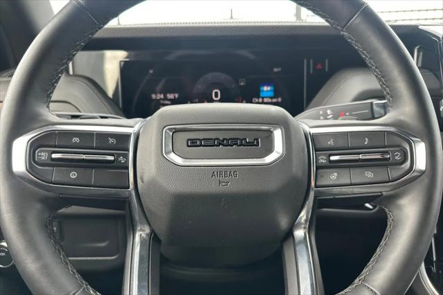 2025 GMC Yukon 4WD Denali