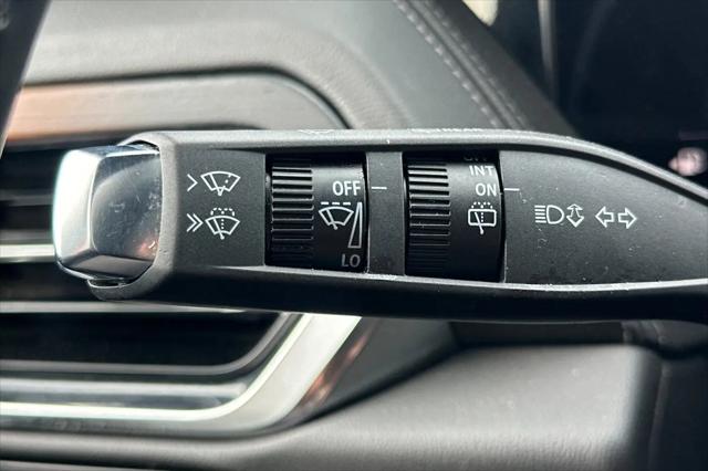 2025 GMC Yukon 4WD Denali