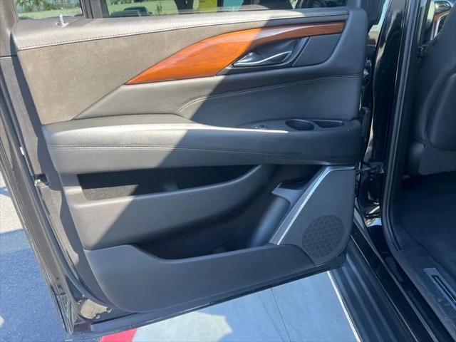 2019 Cadillac Escalade ESV Luxury